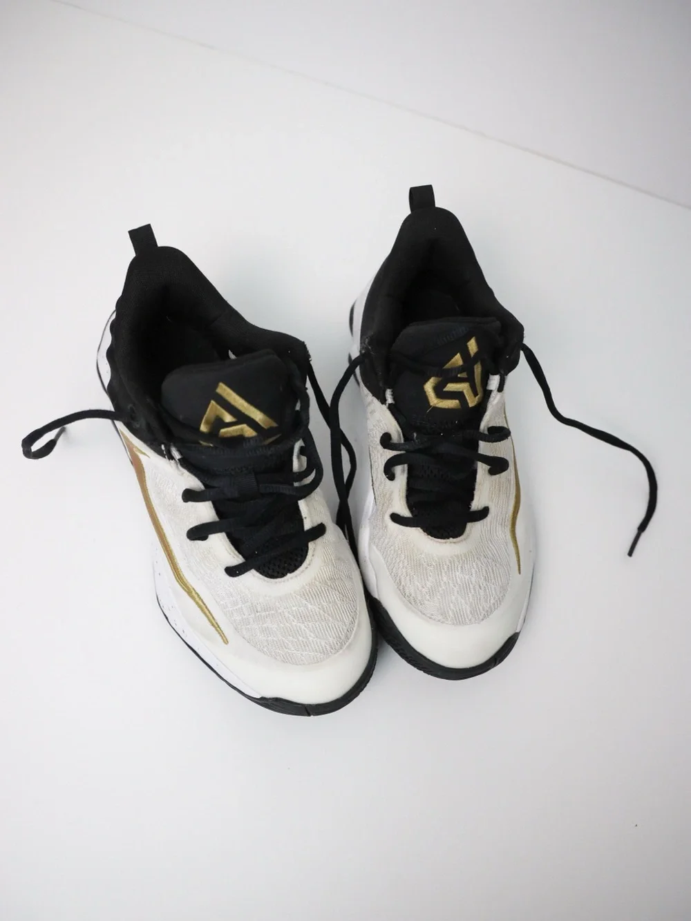 Nike Giannis Kids Black White Basketball shoes